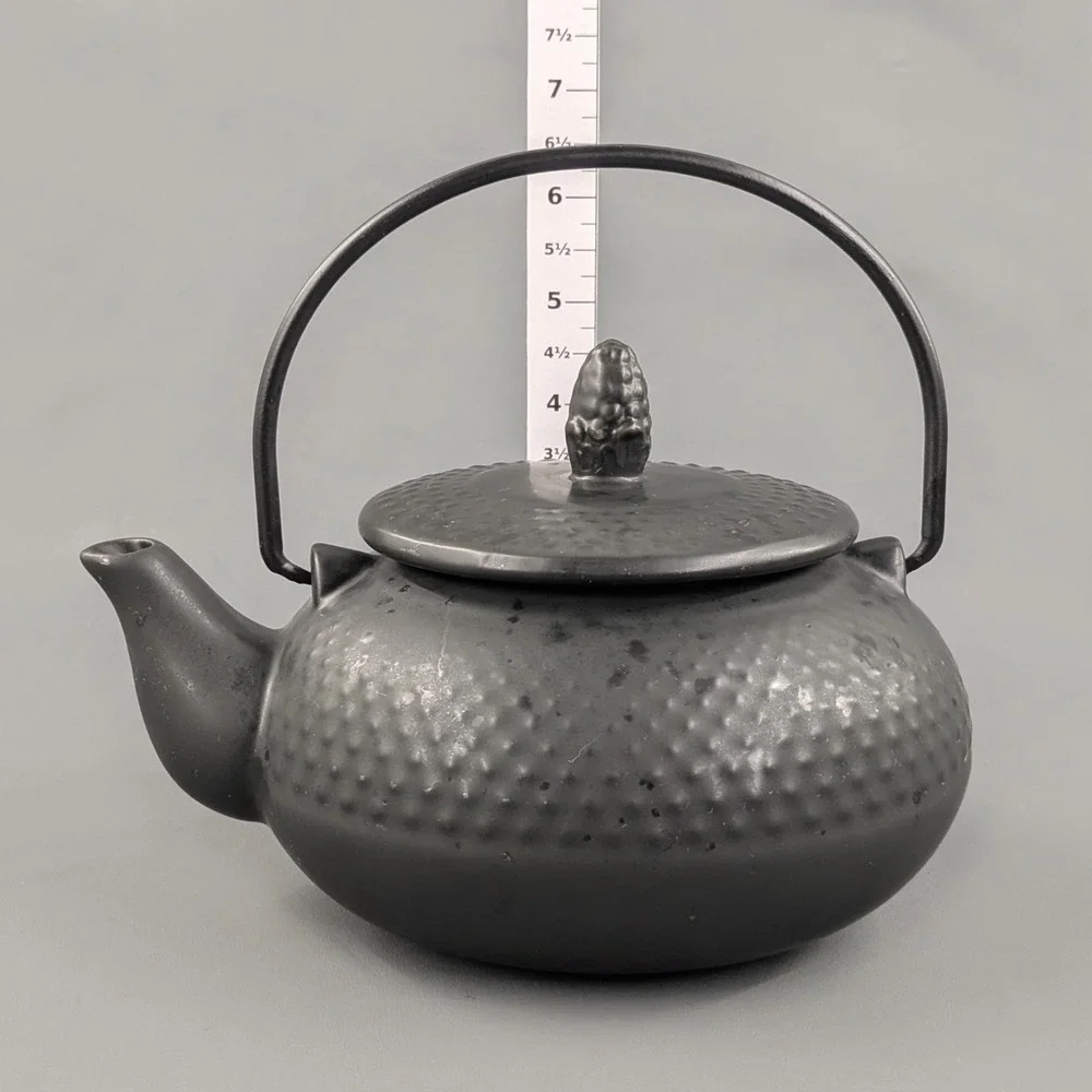 Morris Design Black Ceramic Hobnail Teapot with Infuser and Metal Handle